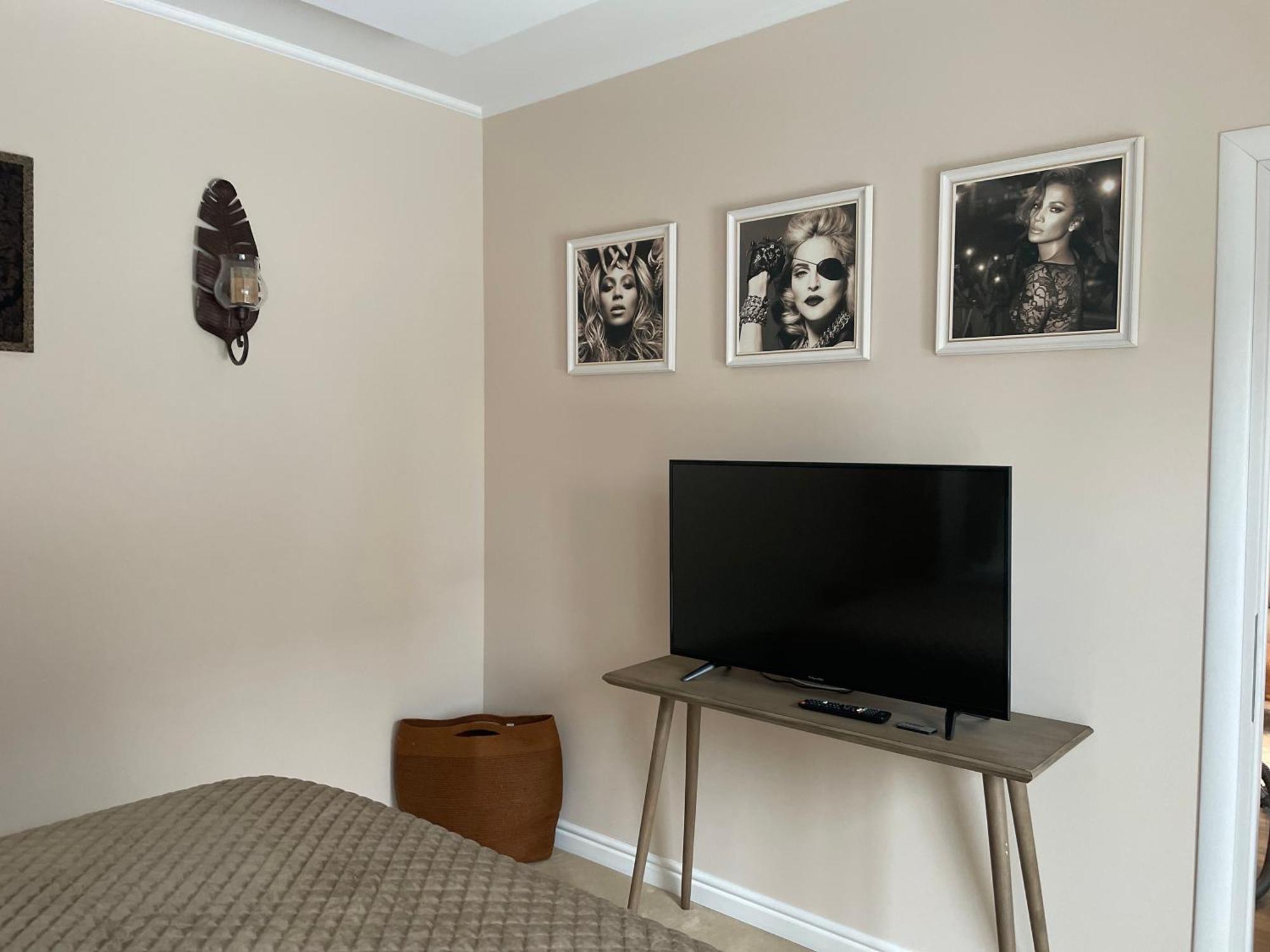 Doublel Studios Bacau Bagian luar foto