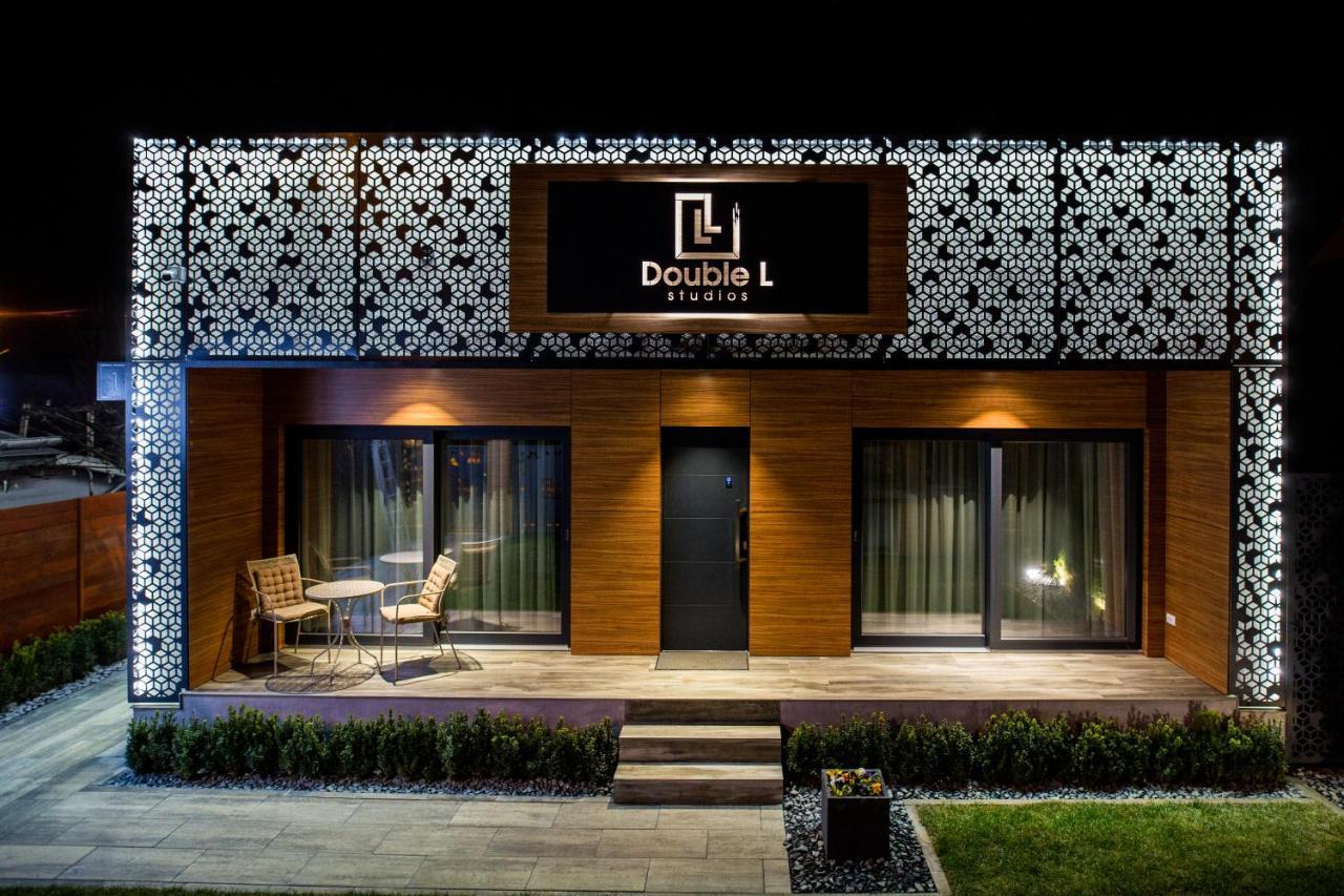 Doublel Studios Bacau Bagian luar foto