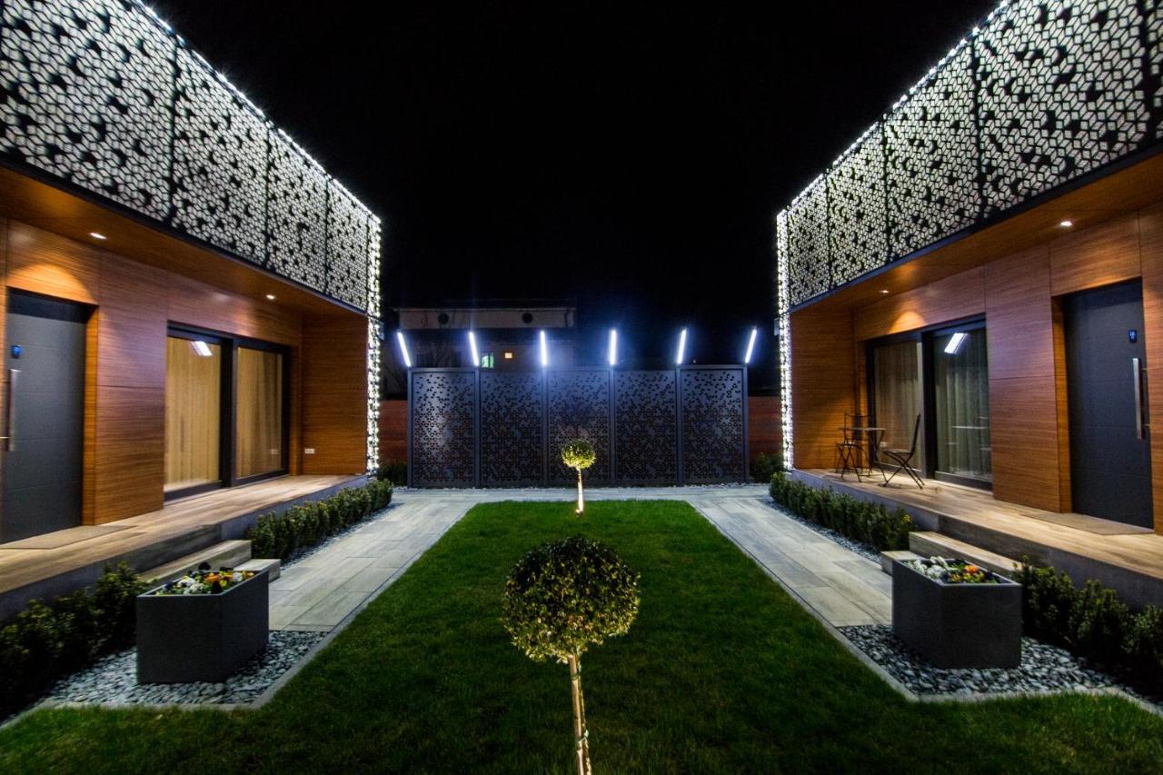 Doublel Studios Bacau Bagian luar foto